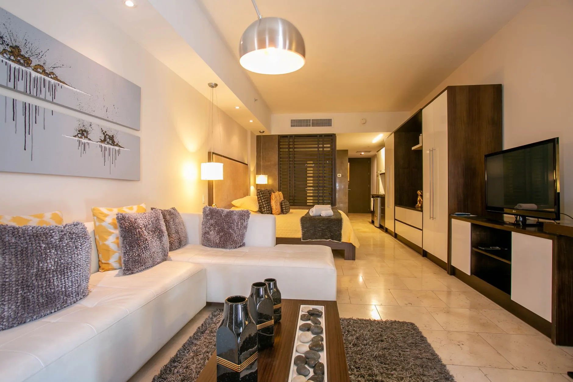 Suite Ljubljanski Grad v hotelu Amberwarborcollective